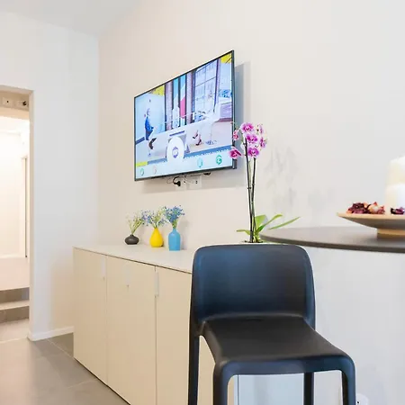 Imperium Trevi Гостевой дом Рим