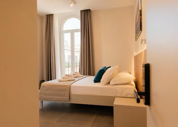 Imperium Trevi Guest house 4*